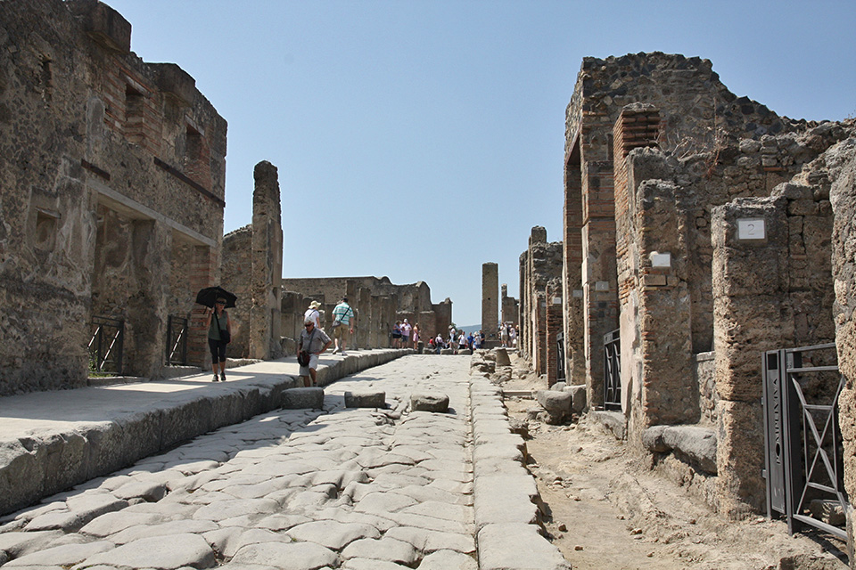 Pompeii Exploration Vs Preservation Pompeii Exploration Vs Preservation