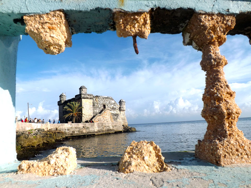 08_F13_Cuba_Ferraro_1