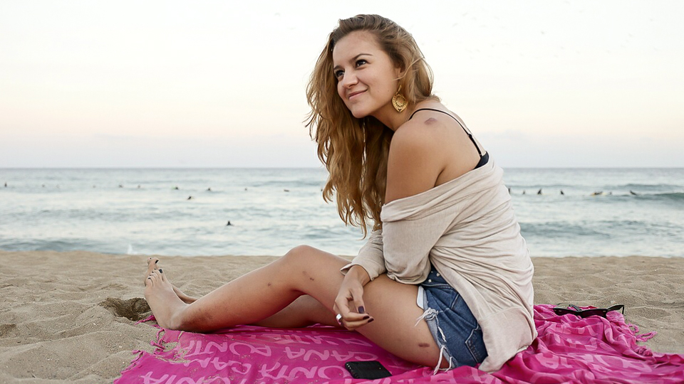 Sitting on the beach in XXX, Correa bares her scars proudly as a sign of what she has overcome.