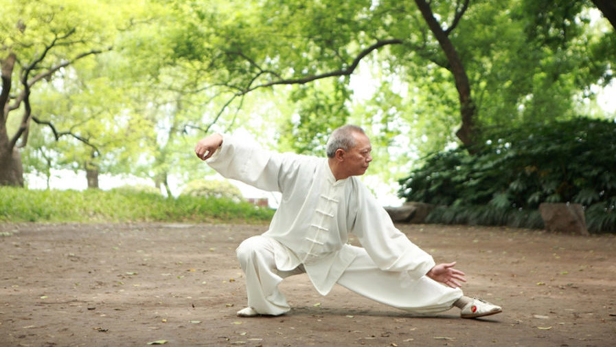 tai chi What is tai chi this chinese practice of slow meditative movements, originally created as a form of self-defense, is now a prime way to de-stress, relax, and reach well-being. tai chi What is tai chi this chinese practice of slow meditative movements, originally created as a form of self-defense, is now a prime way to de-stress, relax, and reach well-being.