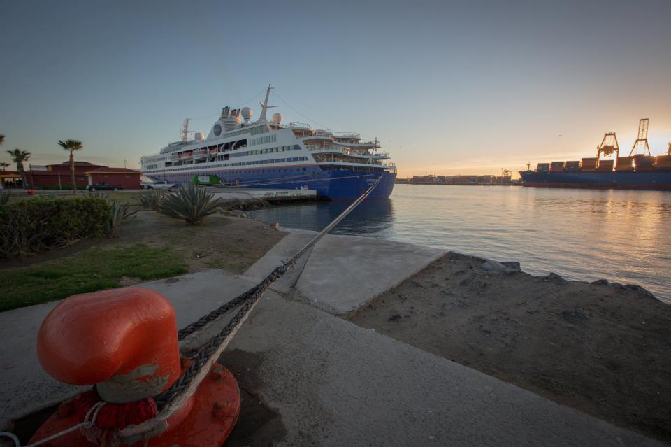 58185_10152781829770005_1592728912_n-1