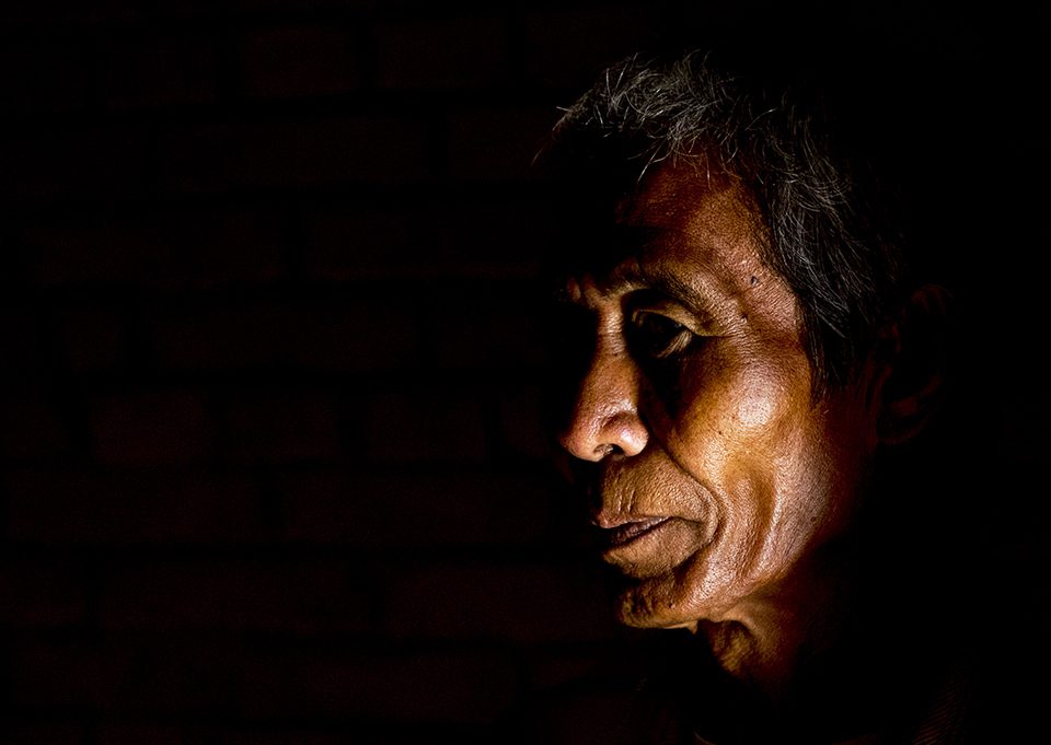 Jackson Barnett_Burmese Man in his temple